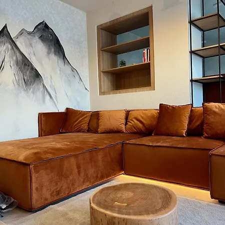25 Loft New & Next To Lift And River