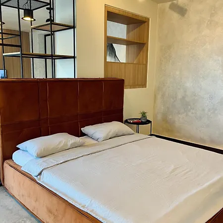 25 Loft New & Next To Lift And River